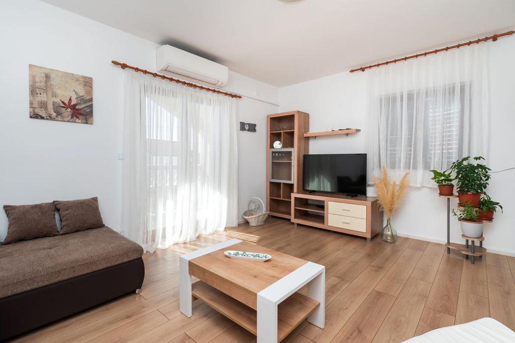 Apartments Janjac Vodice Kültér fotó